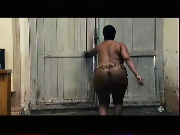 Venus wanawake weusi kupiga punyeto katika noir.
