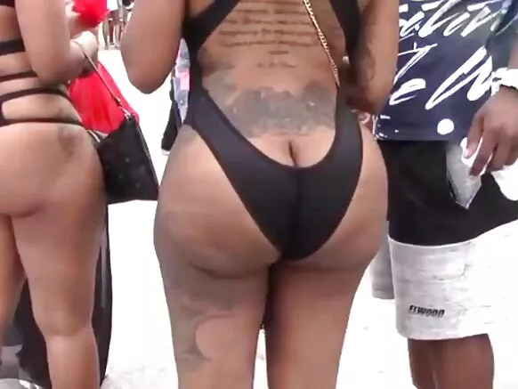 Siku ya kumbukumbu ya Miami Ebony Hentai 2016 Ebony.
