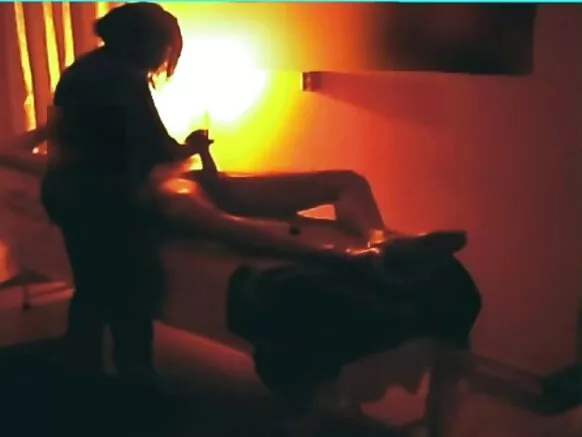 Massage nzuri, picha nyeusi za xxx za wasichana.
