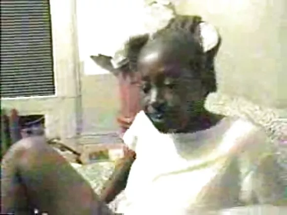 108 umri wa miaka black midget porn kahaba ananyonya jogoo wa mume wangu.